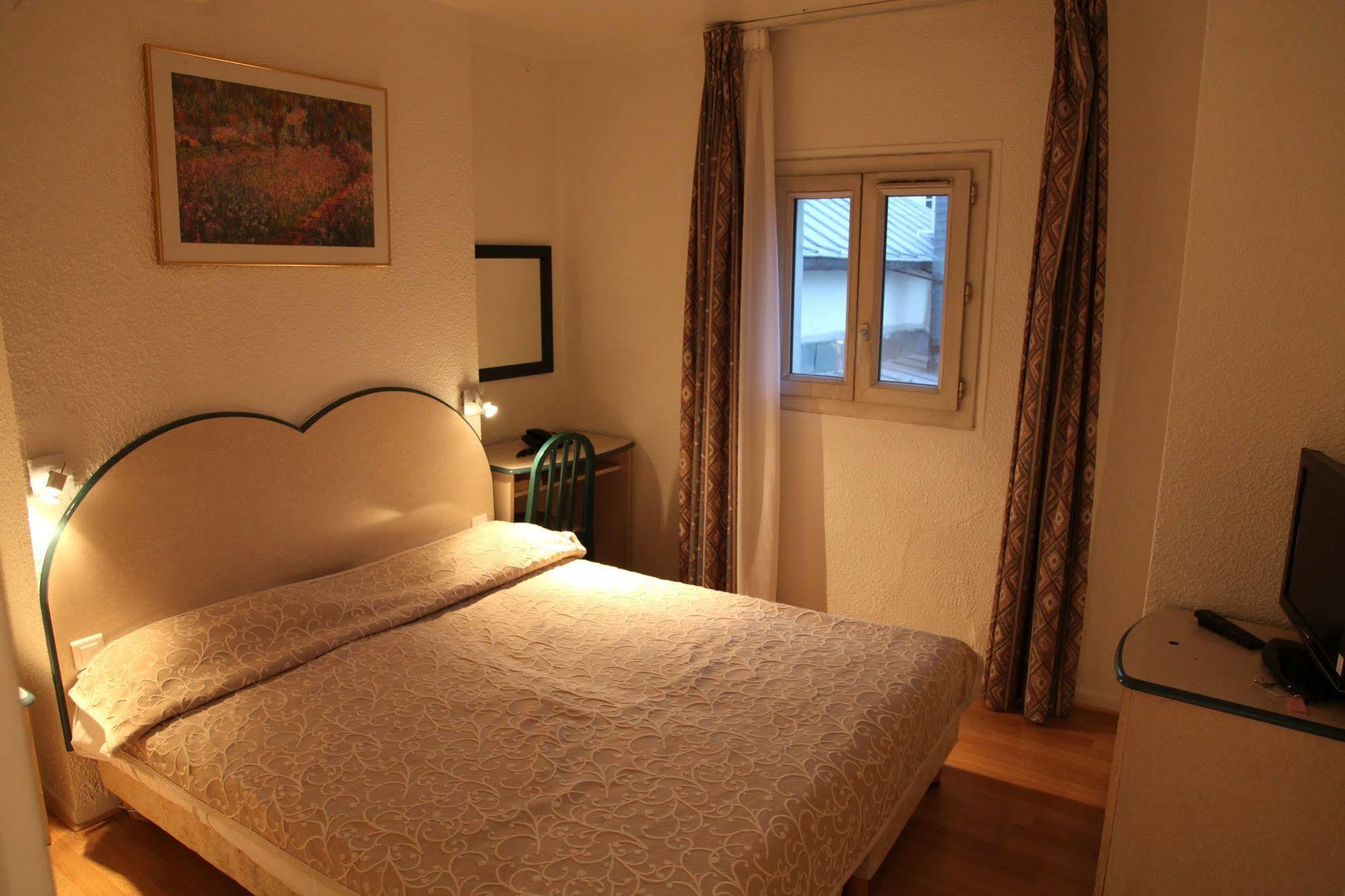 Hotel Royal Bastille Paris Eksteriør billede